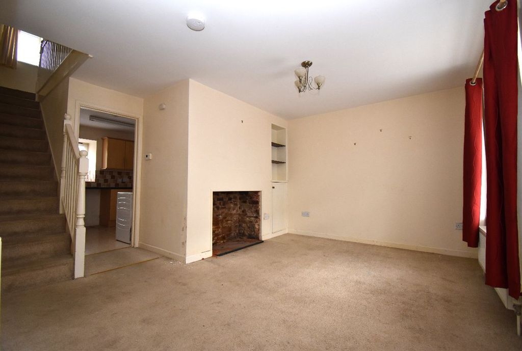 Property photo 3 of 9