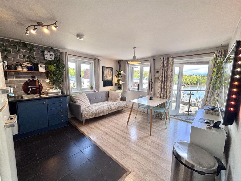 Additional image 6 of 1 bed flat for saleQuay Hill, Penryn TR10
