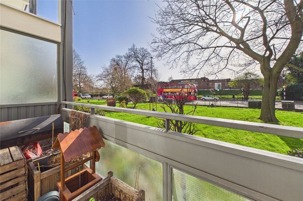 Property photo 2 of 11 Picture No. 07