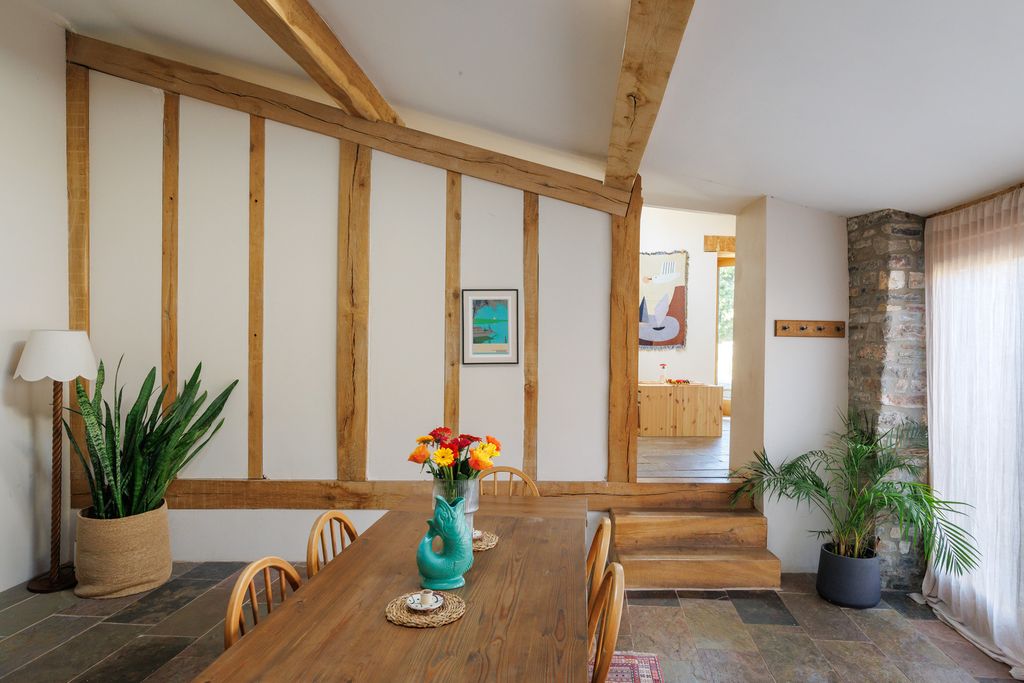 Property photo 3 of 34 333679 - The Manor House, Church Street, Stoke St. Michael-39.Jpg