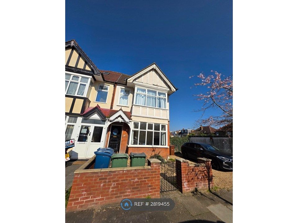 Property photo 2 of 35 Front Of House With Double Driveway
