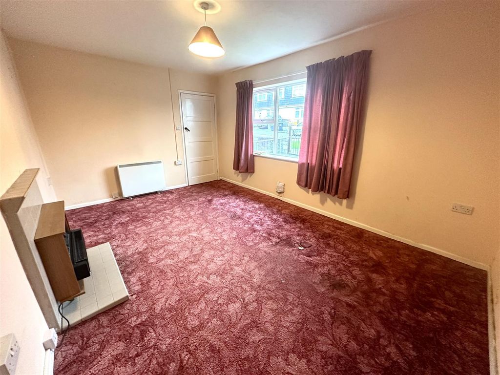 Property photo 3 of 17 20251112_121900784_Ios.Jpg