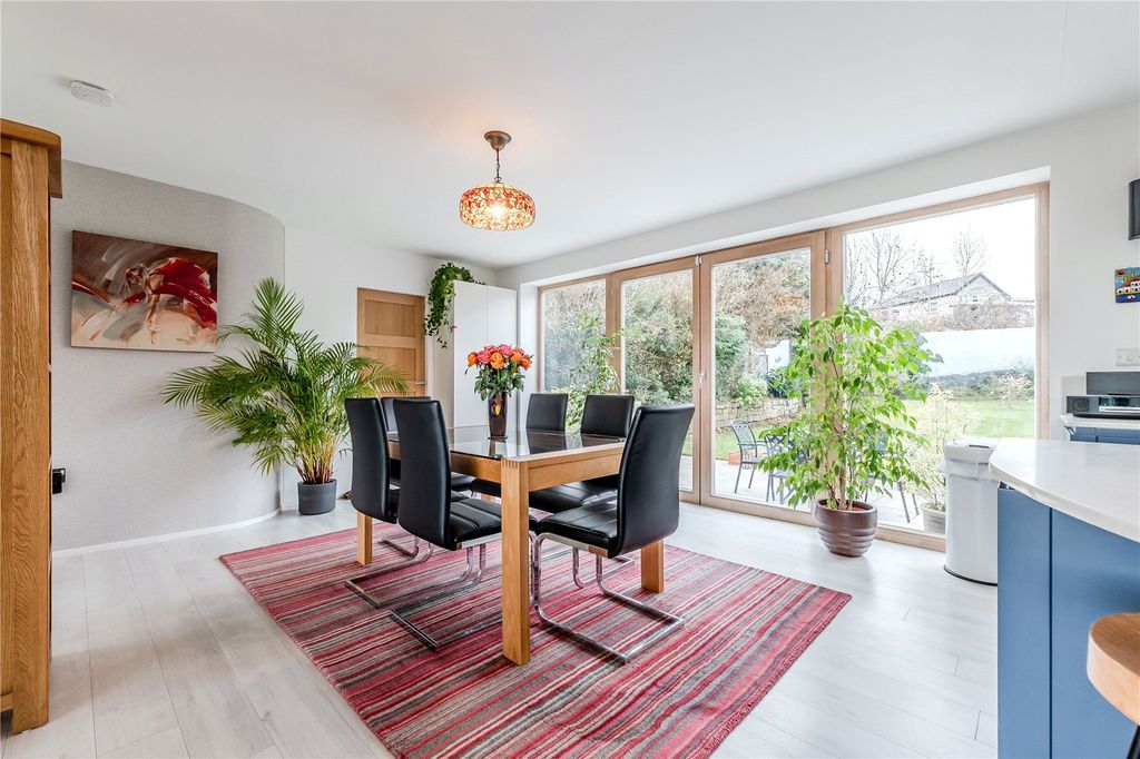 Property photo 3 of 26 Picture No. 51