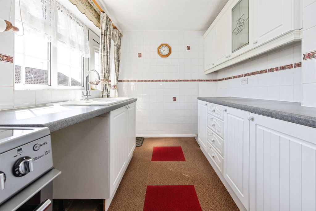 Property photo 3 of 17