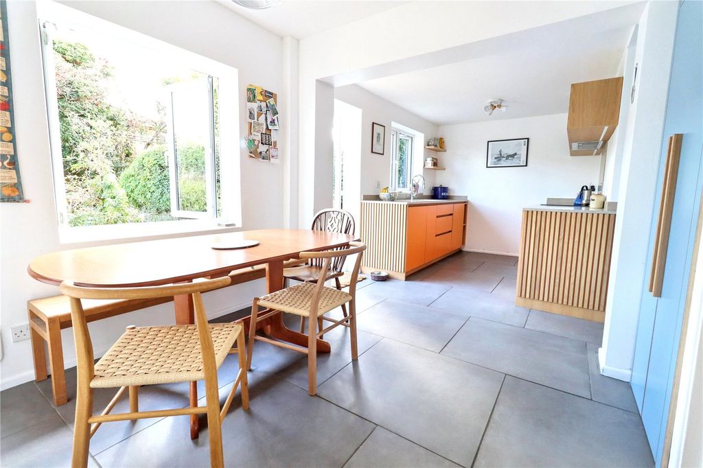 Property photo 2 of 18 Picture No. 03