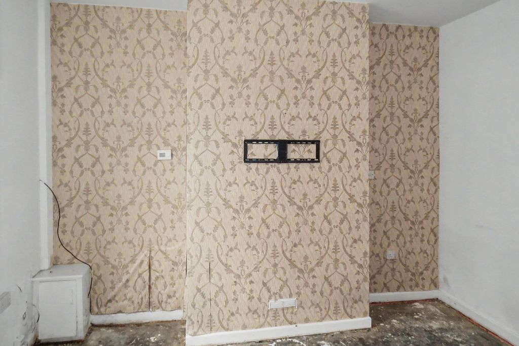 Property photo 3 of 15 6 Whitehead Street, Blackburn, Lancashire, Bb2 1Ht