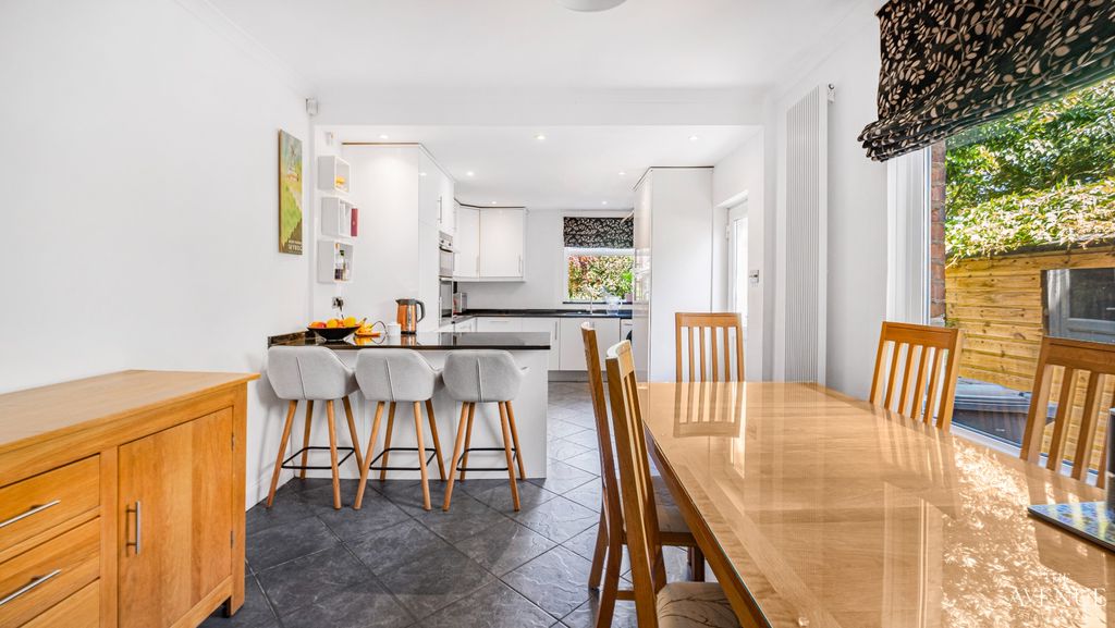 Property photo 3 of 41 5258747
