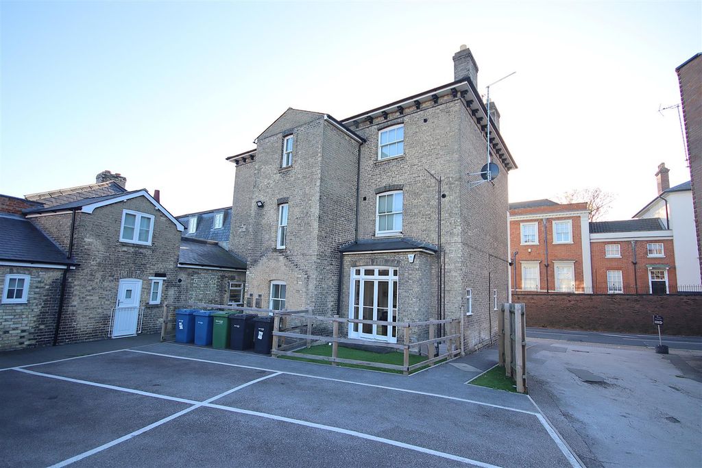 Property photo 1 of 12 Img_4746.Jpg