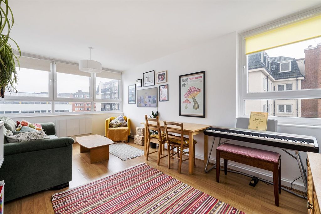 Property photo 1 of 29 Roman Road E2