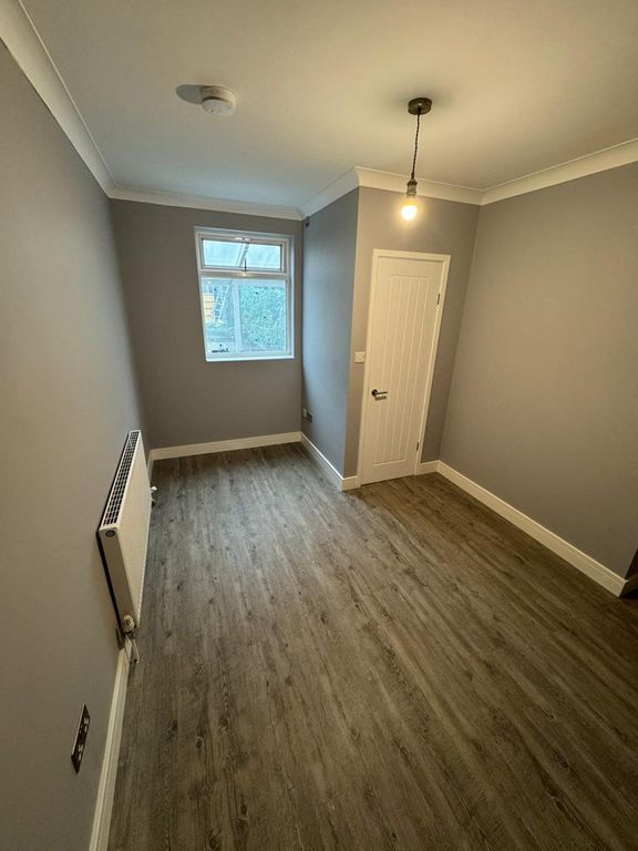 Property photo 3 of 3