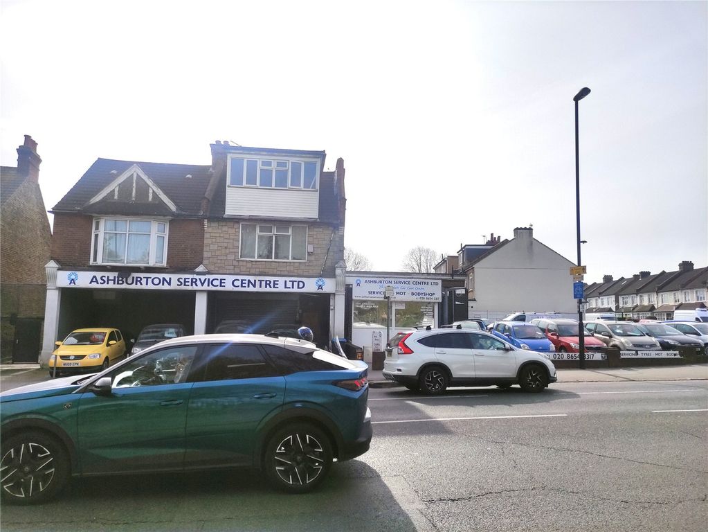 Property photo 3 of 4 Picture No. 04