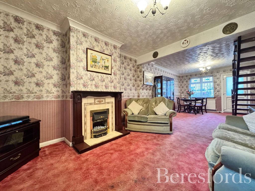 Property photo 2 of 21 Picture No. 08