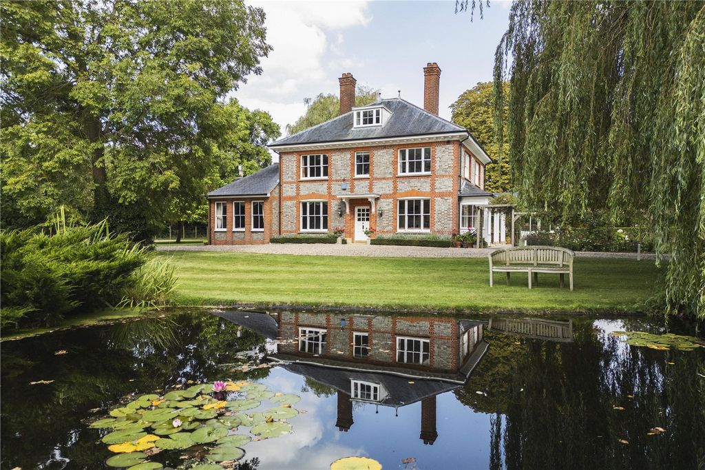 Property photo 1 of 21 Front Elevation