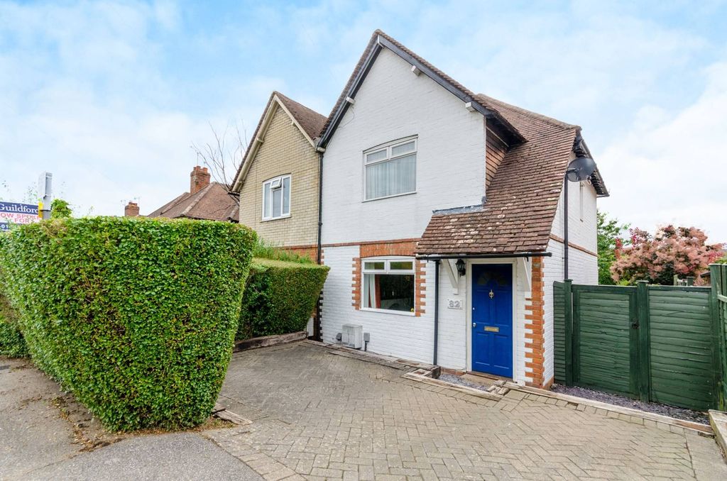 Property photo 2 of 16