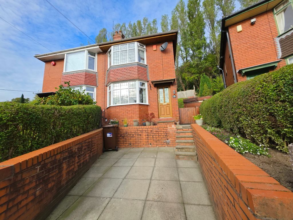 Property photo 1 of 29
