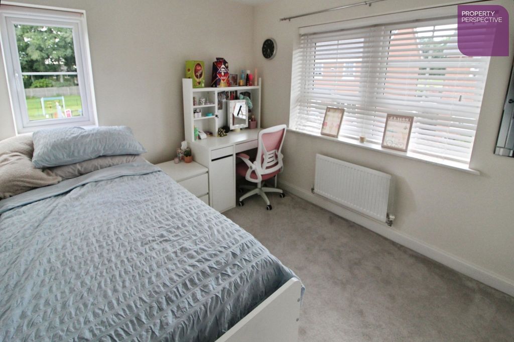 Property photo 1 of 12 Bedroom 2