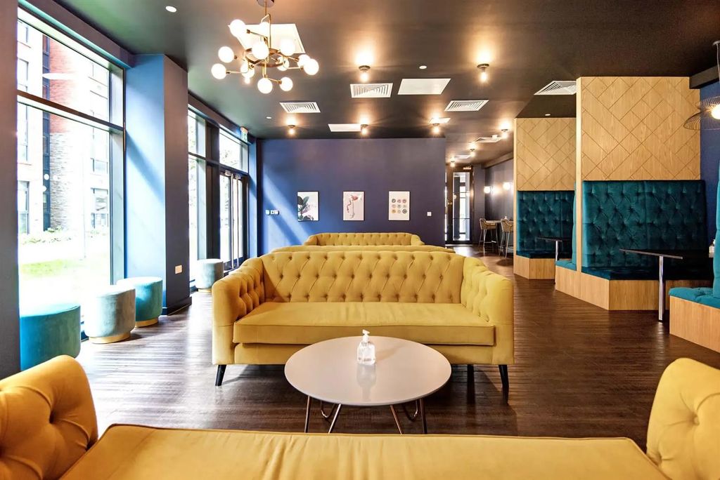 Property photo 1 of 41