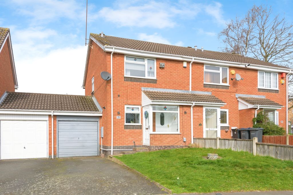 Property photo 1 of 17