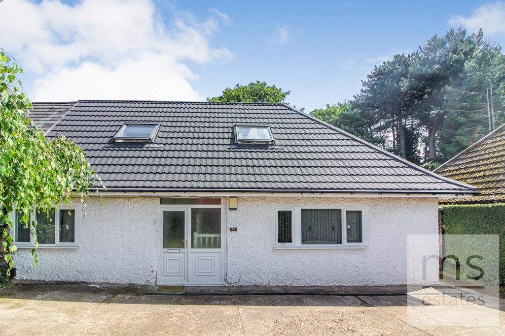 Property photo 2 of 13 Img_8925.Jpg