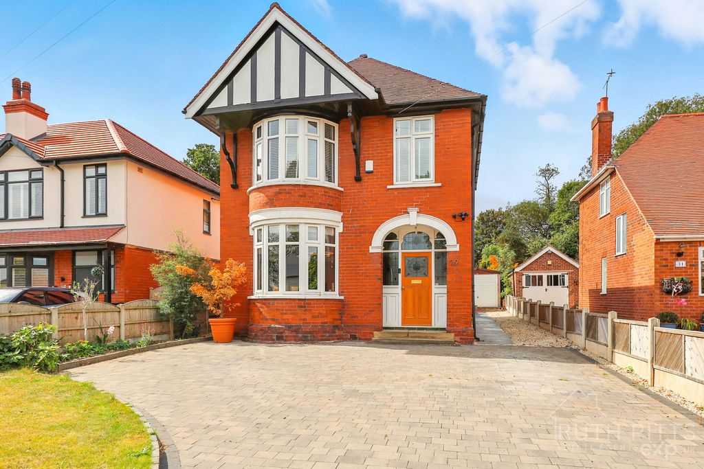 Property photo 1 of 41