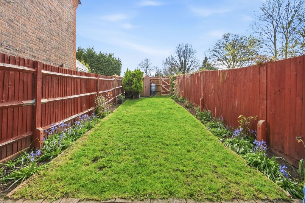 Property photo 3 of 9