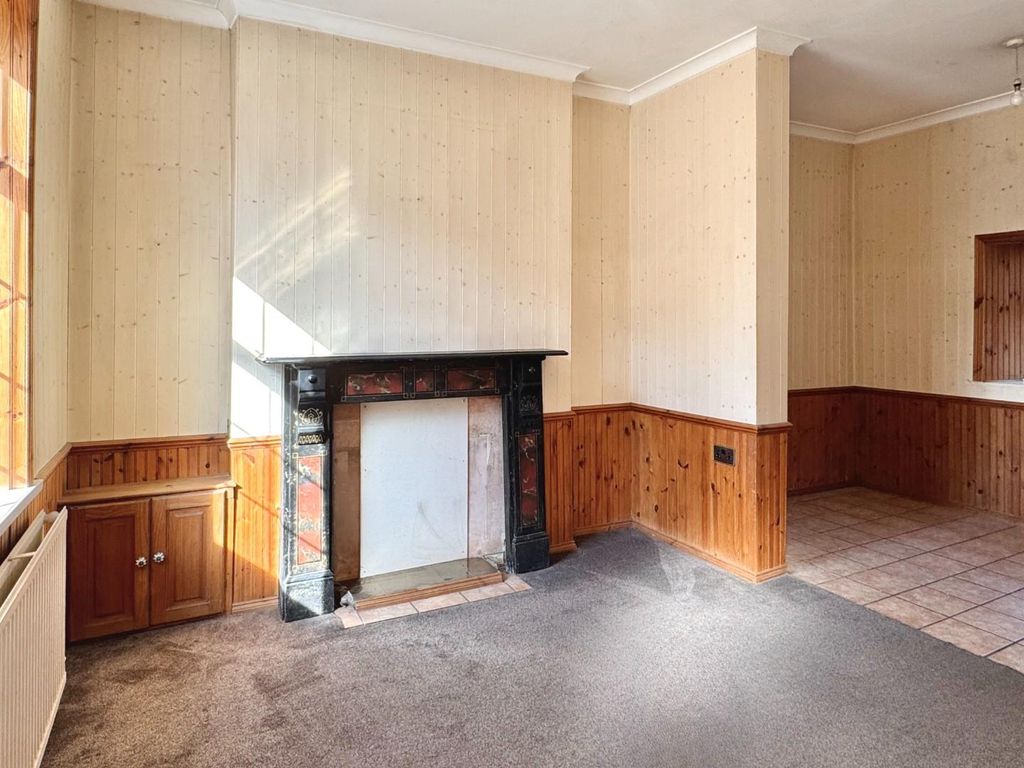 Property photo 3 of 16 Reception Room