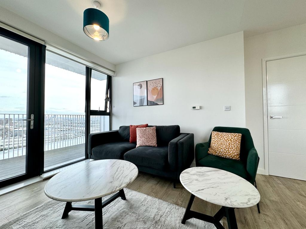 Property photo 3 of 21