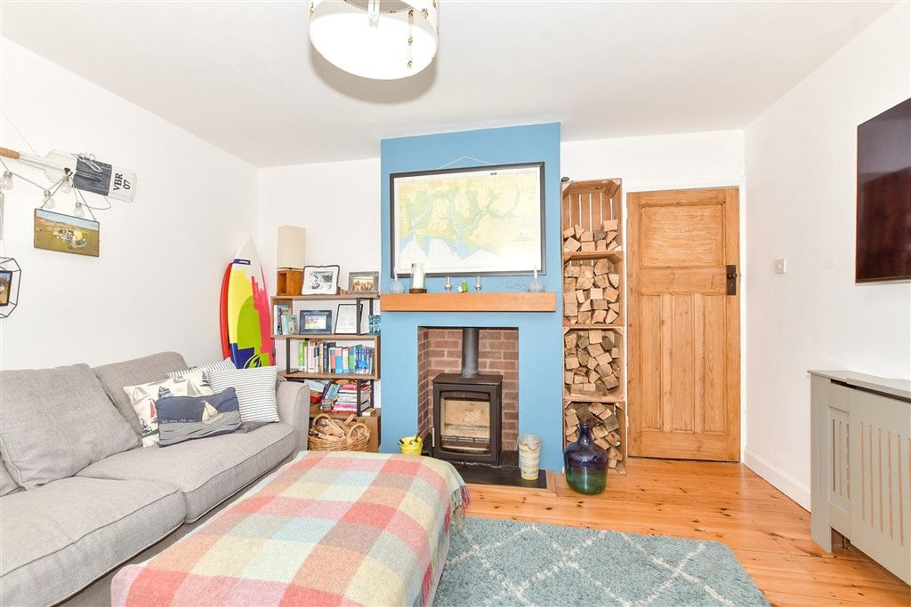 Property photo 3 of 15 Lounge