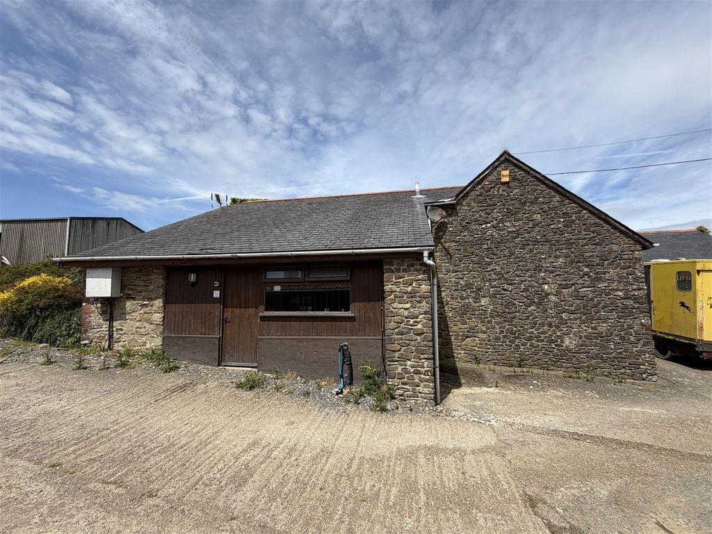 Property photo 2 of 10 Img_1252.Jpg