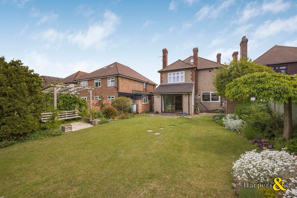 Additional image 21 of 3 bed property for saleShepherds Lane, Dartford DA1