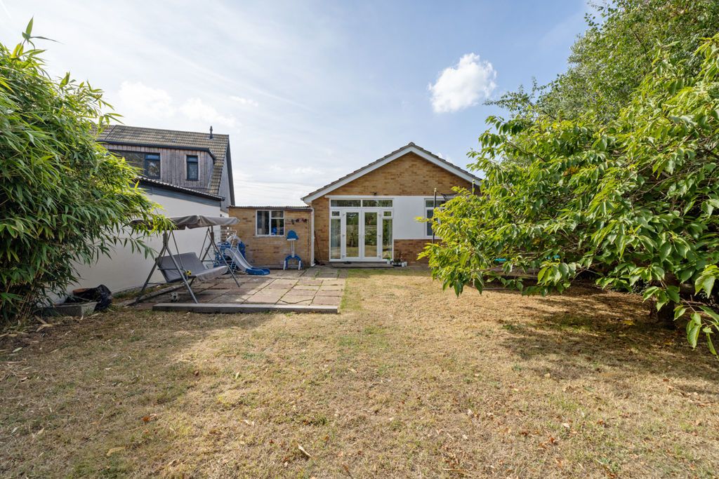 Property photo 2 of 15 Photo 3