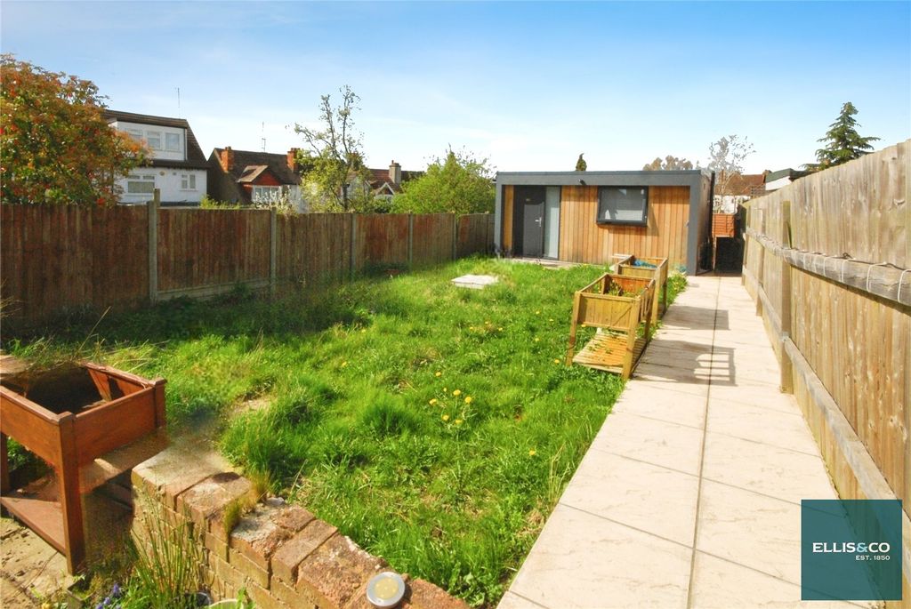 Property photo 3 of 12 Picture No. 22