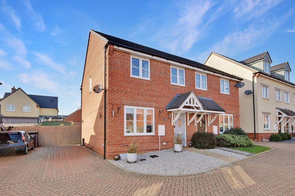 Property photo 1 of 14 4971821