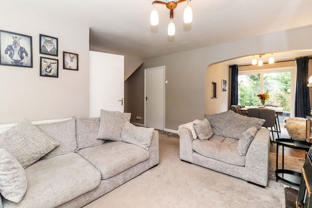 Property photo 3 of 22