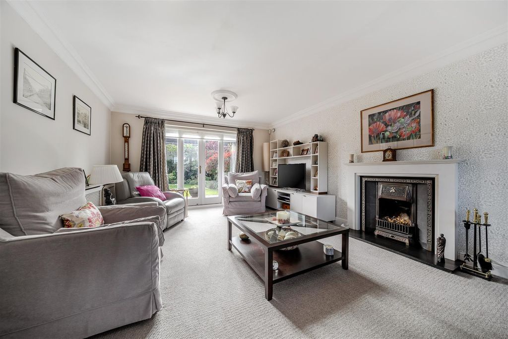 Property photo 2 of 21 1442011-4-69dcc481492d5.Jpg