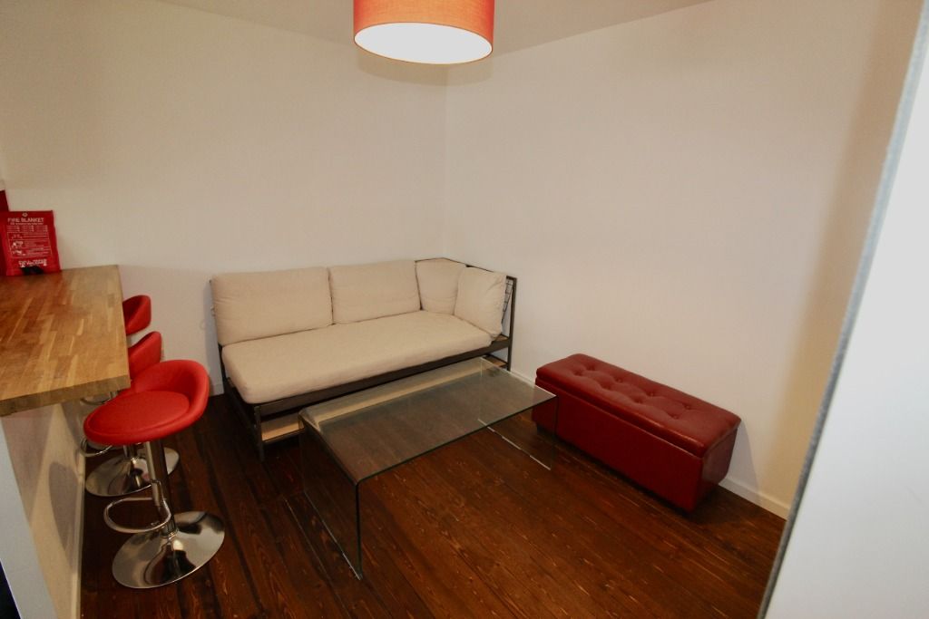 Property photo 3 of 8