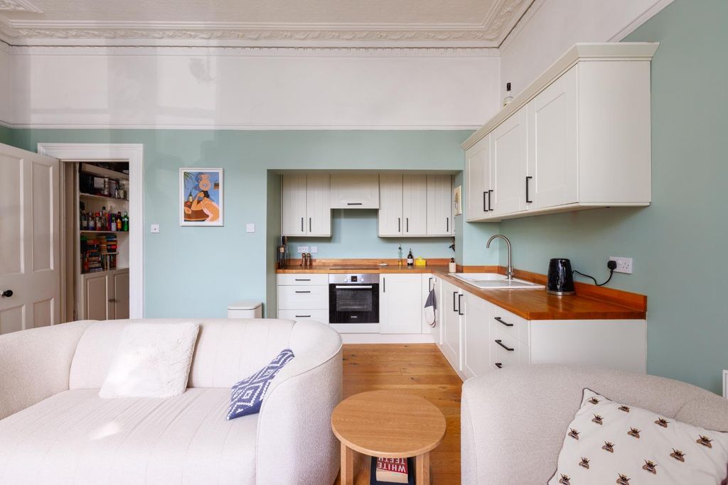 Property photo 3 of 13 Hff 6 Oakland Road-12.Jpg