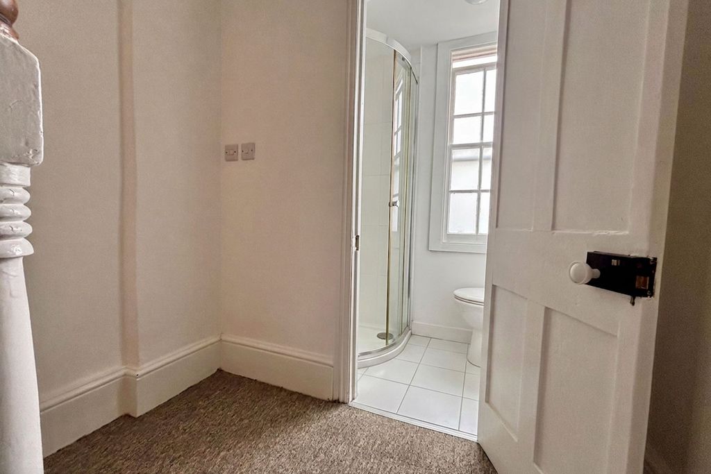 Additional image 8 of 3 bed terraced house for saleLower Market Street, Penryn TR10