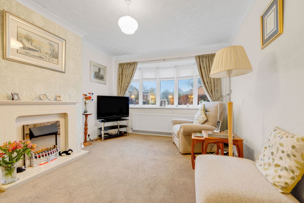 Property photo 2 of 14