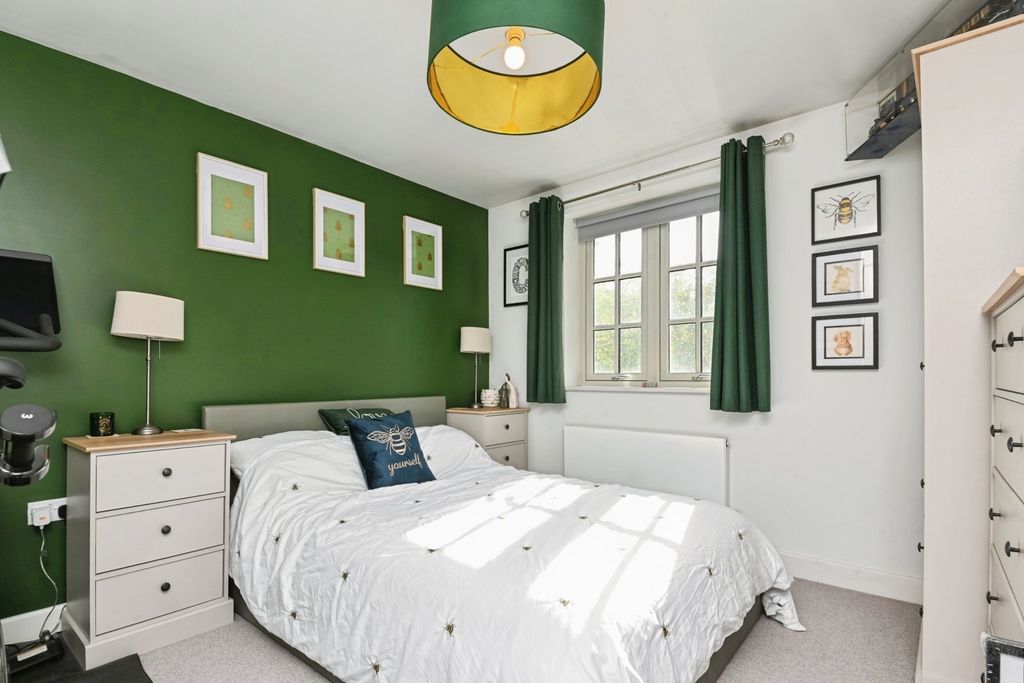 Property photo 3 of 12 Pbox-Img.Jpg