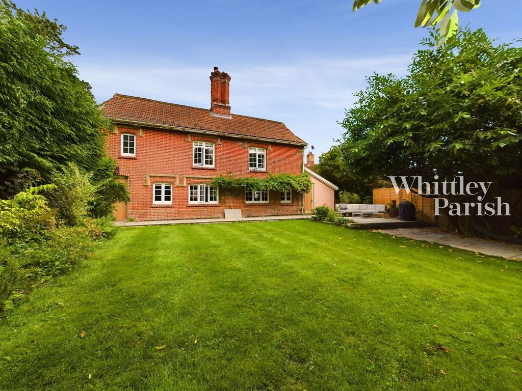 Property photo 1 of 19