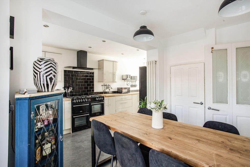 Property photo 3 of 20 Img_7767