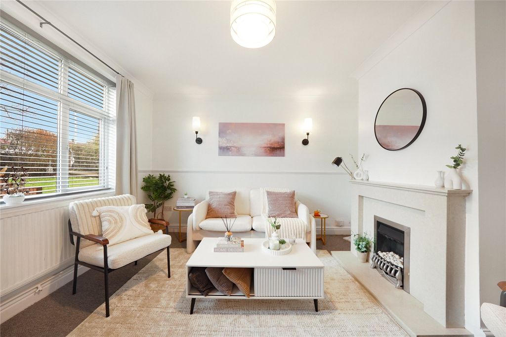 Property photo 3 of 14 Living Room