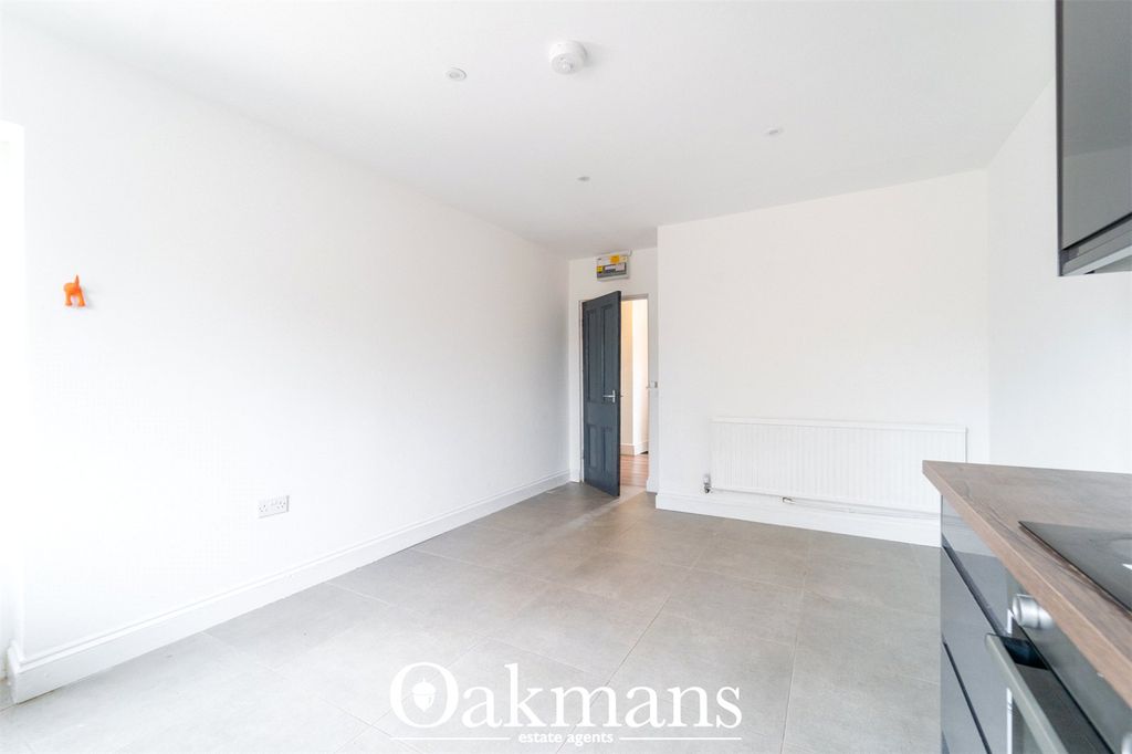 Property photo 3 of 12 Picture No. 04