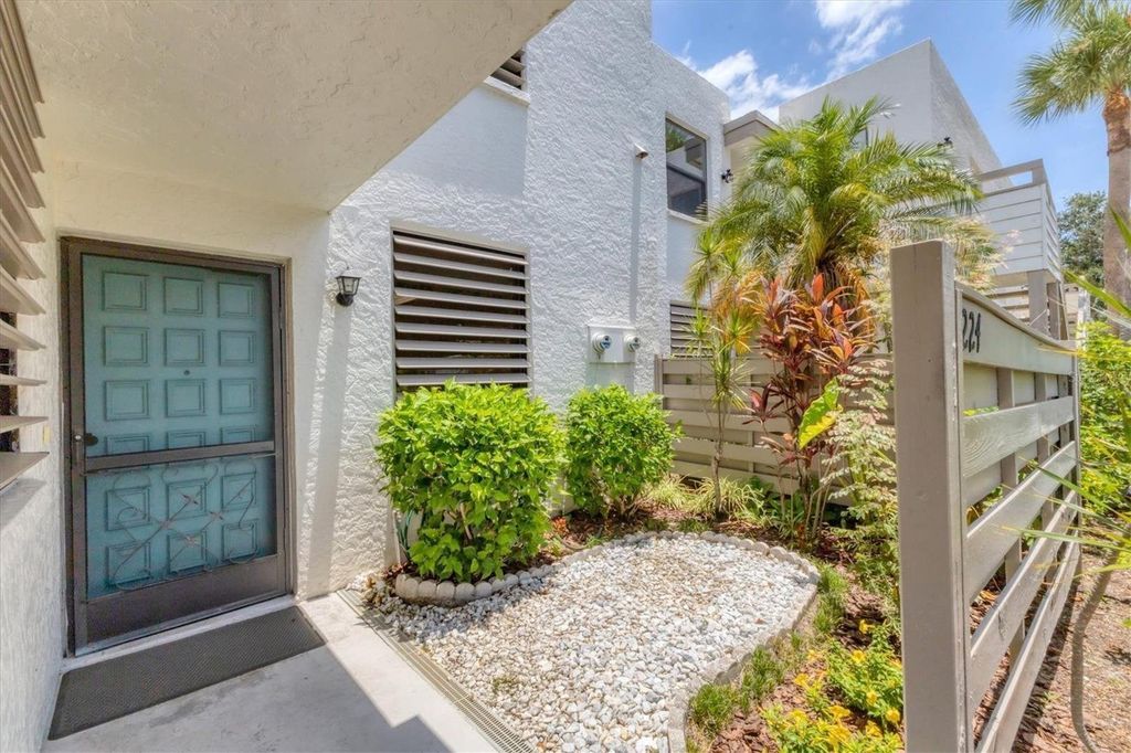 Property photo 3 of 19 <Alttext/>