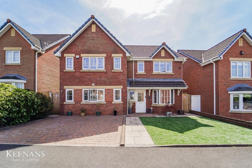 Property photo 1 of 44 43.Jpg