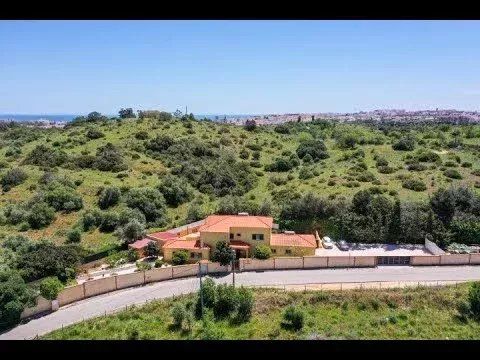 Property photo 2 of 67