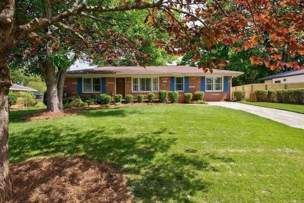 Property photo 1 of 31