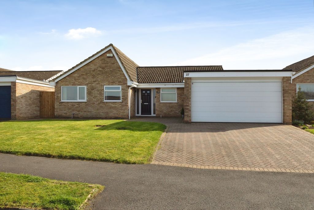 Property photo 1 of 19 Pbox-Img.Jpg