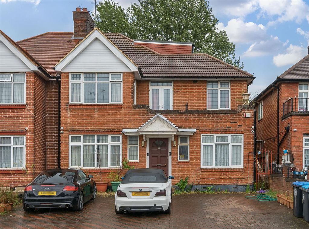 Property photo 1 of 18 19391840 (1).Jpg